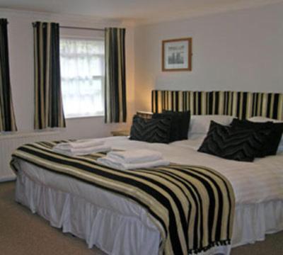 Townhouse Rooms Truro Buitenkant foto