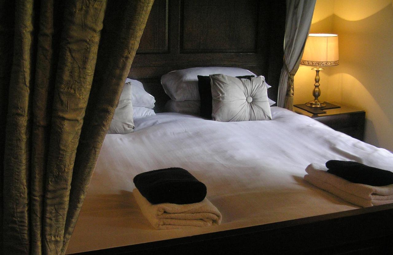 Townhouse Rooms Truro Buitenkant foto