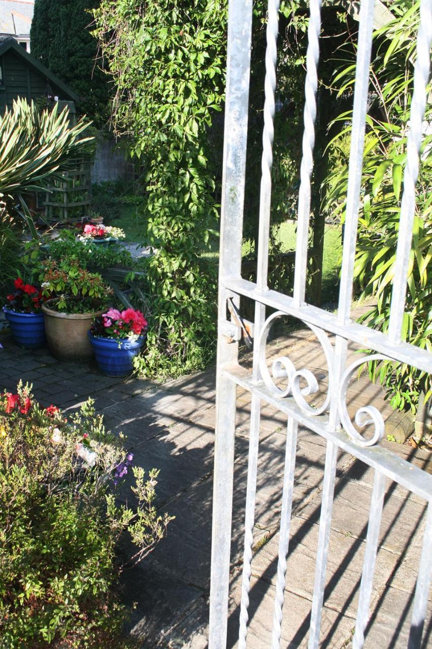 Townhouse Rooms Truro Buitenkant foto